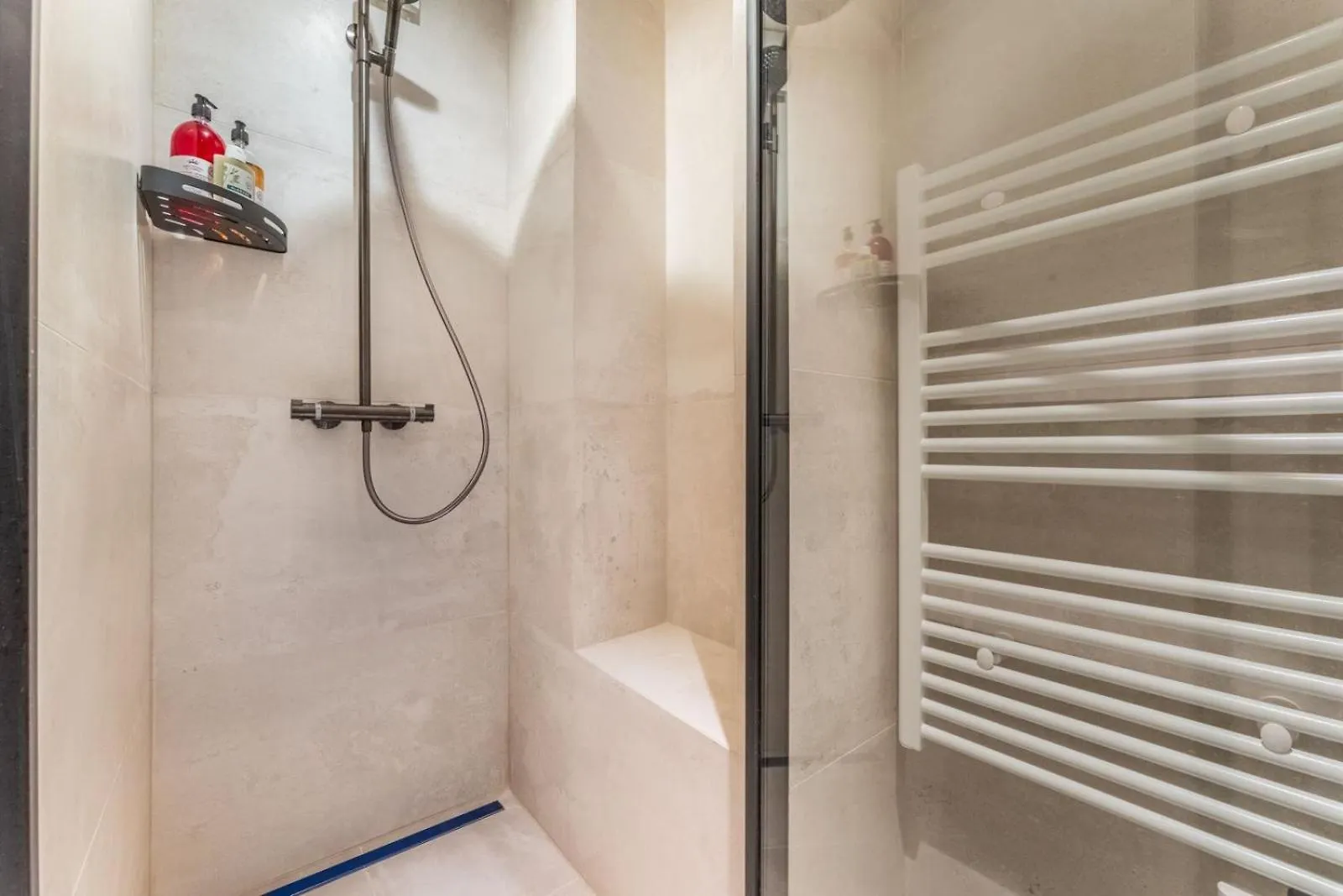 Apartment Luxurious In Center Of *